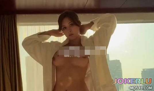  富二代约啪顶级女名媛妹子这颜值不用多说了奶子还这么大无毛白虎